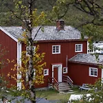 Aurora With Sauna Gasthof *