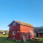 Gasthof Aurora With Sauna Helligskogen