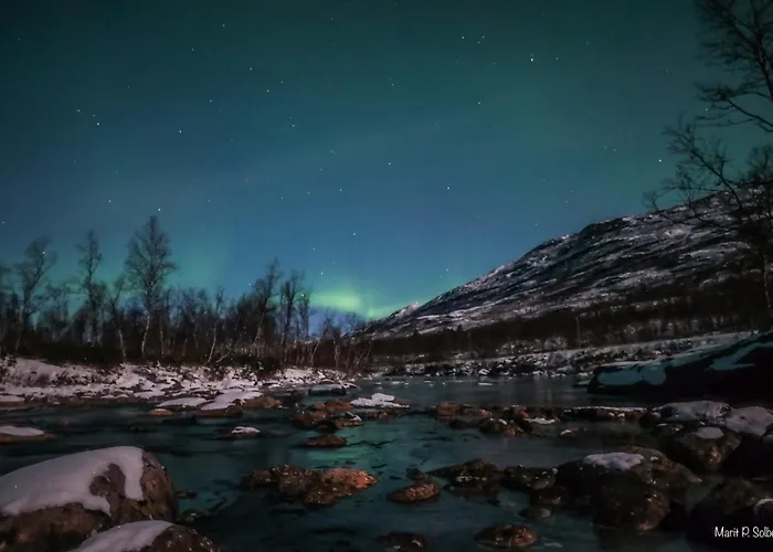 Aurora With Sauna Gæstehus *