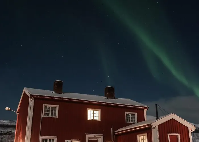 Aurora With Sauna